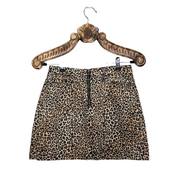 Urban Outfitters BDG Leopard Skirt Mini Zip Ring Front Cotton Small - Picture 1 of 7